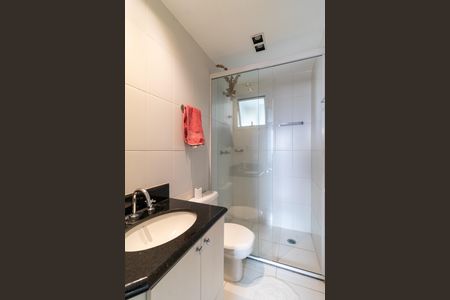 Apartamento à venda com 70m², 2 quartos e 2 vagasBanheiro Social