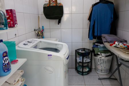 Casa à venda com 220m², 3 quartos e 4 vagas Casa à venda com 220m², 3 quartos e 4 vagasÁrea de Serviço