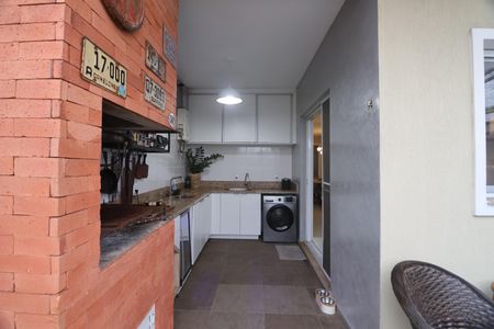 Casa à venda com 145m², 3 quartos e 2 vagasLavanderia