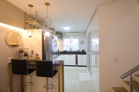 Casa à venda com 145m², 3 quartos e 2 vagasCozinha