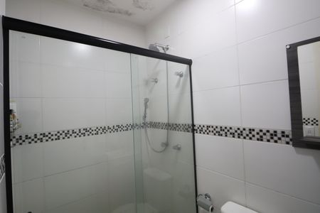 Casa à venda com 145m², 3 quartos e 2 vagasBanheiro da Suíte