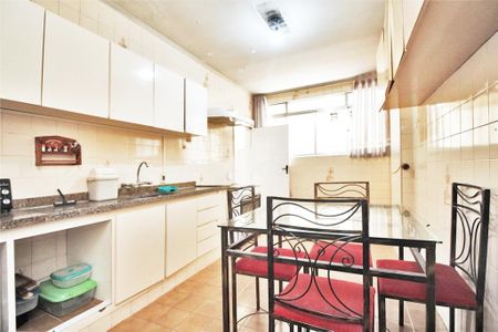 Apartamento à venda com 156m², 3 quartos e 1 vaga