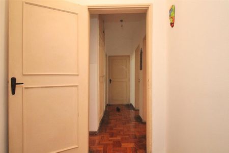 Apartamento à venda com 156m², 3 quartos e 1 vaga