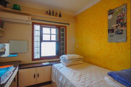 Casa à venda com 275m², 3 quartos e 5 vagasSuíte 3