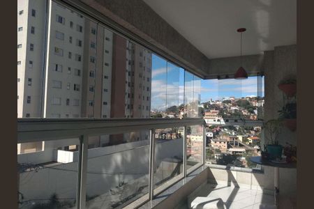 Apartamento à venda com 121m², 4 quartos e 3 vagas