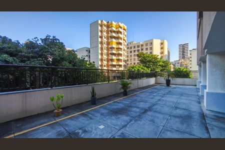 Apartamento à venda com 64m², 2 quartos e 1 vaga Apartamento à venda com 64m², 2 quartos e 1 vagaÁrea comum - Playground