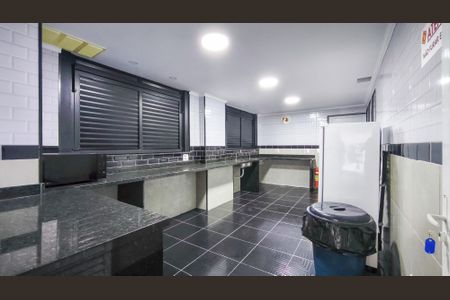 Apartamento à venda com 64m², 2 quartos e 1 vaga Apartamento à venda com 64m², 2 quartos e 1 vagaÁrea comum - Salão de festas
