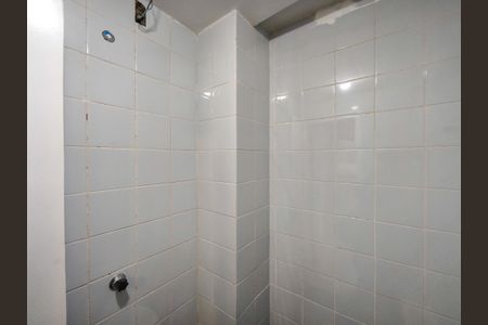 Apartamento à venda com 64m², 2 quartos e 1 vaga Apartamento à venda com 64m², 2 quartos e 1 vagaBanheiro de serviço