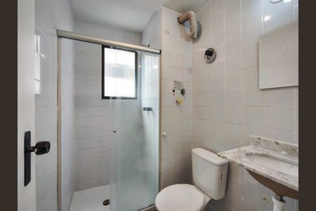 Apartamento à venda com 64m², 2 quartos e 1 vaga Apartamento à venda com 64m², 2 quartos e 1 vagaBanheiro Corredor