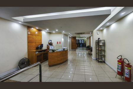 Apartamento à venda com 64m², 2 quartos e 1 vaga Apartamento à venda com 64m², 2 quartos e 1 vagaFachada e portaria