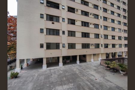 Apartamento à venda com 64m², 2 quartos e 1 vaga Apartamento à venda com 64m², 2 quartos e 1 vagaVista do Quarto 2