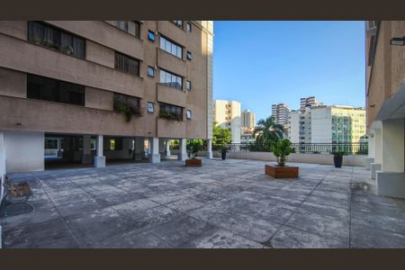 Apartamento à venda com 64m², 2 quartos e 1 vaga Apartamento à venda com 64m², 2 quartos e 1 vagaÁrea comum - Playground