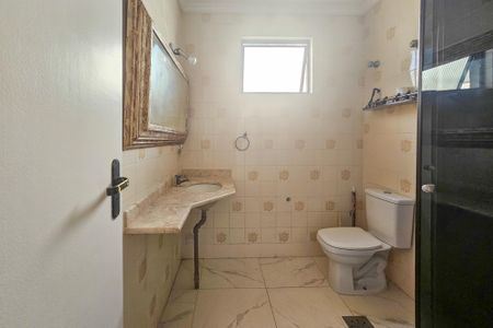 Apartamento para alugar com 76m², 2 quartos e 1 vaga Apartamento para alugar com 76m², 2 quartos e 1 vagaBanheiro