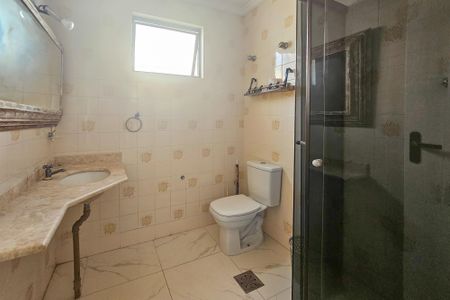 Apartamento para alugar com 76m², 2 quartos e 1 vaga Apartamento para alugar com 76m², 2 quartos e 1 vagaBanheiro
