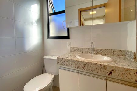 Apartamento à venda com 79m², 2 quartos e 2 vagas Apartamento à venda com 79m², 2 quartos e 2 vagasBanheiro