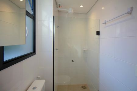 Apartamento à venda com 79m², 2 quartos e 2 vagasBanheiro da Suíte