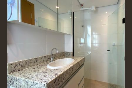 Apartamento à venda com 79m², 2 quartos e 2 vagas Apartamento à venda com 79m², 2 quartos e 2 vagasBanheiro