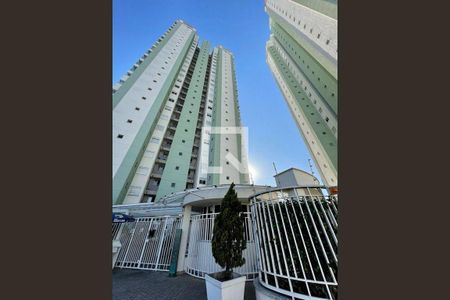 Apartamento à venda com 94m², 3 quartos e 2 vagas Apartamento à venda com 94m², 3 quartos e 2 vagasFachada