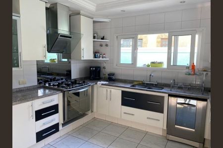 Casa à venda com 500m², 5 quartos e sem vaga