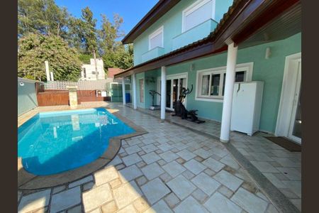 Casa à venda com 500m², 5 quartos e sem vaga