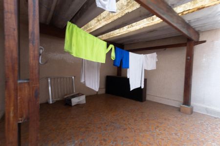 Casa à venda com 250m², 5 quartos e 2 vagas Casa à venda com 250m², 5 quartos e 2 vagasQuintal