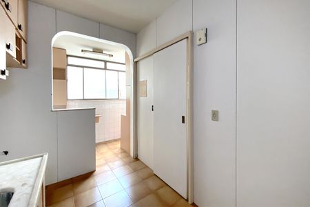 Apartamento à venda com 150m², 4 quartos e 2 vagas Apartamento à venda com 150m², 4 quartos e 2 vagasCozinha