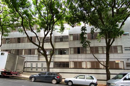 Apartamento à venda com 150m², 4 quartos e 2 vagas Apartamento à venda com 150m², 4 quartos e 2 vagasFachada