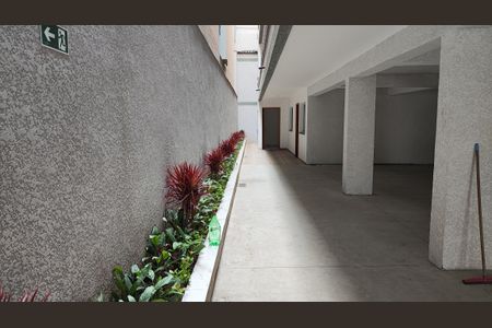 Apartamento à venda com 44m², 2 quartos e sem vaga Apartamento à venda com 44m², 2 quartos e sem vagaGaragem