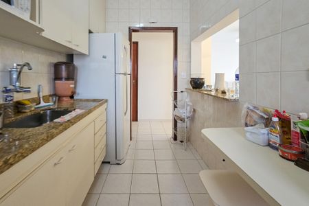 Apartamento para alugar com 70m², 2 quartos e 1 vagaCozinha