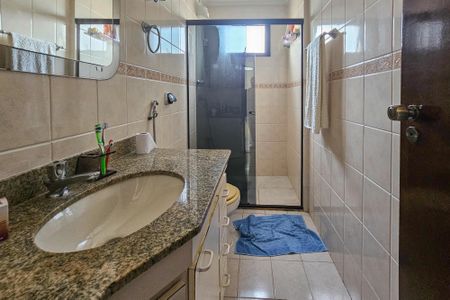 Apartamento para alugar com 70m², 2 quartos e 1 vagaBanheiro Suíte 1