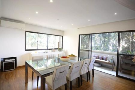 Apartamento à venda com 200m², 4 quartos e 4 vagas Apartamento à venda com 200m², 4 quartos e 4 vagasFoto 10