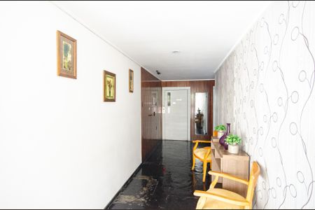 Apartamento à venda com 61m², 3 quartos e 1 vaga Apartamento à venda com 61m², 3 quartos e 1 vagaHall de entrada