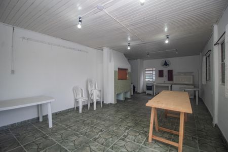 Casa à venda com 42m², 2 quartos e 1 vagaÁrea comum - Salão de festas