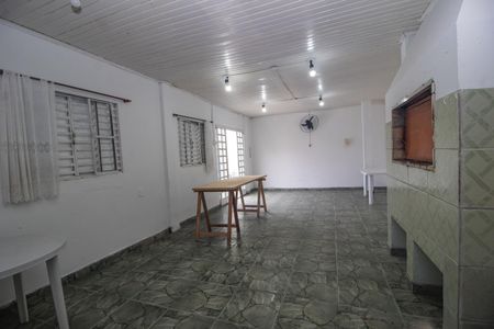 Casa à venda com 42m², 2 quartos e 1 vagaÁrea comum - Salão de festas
