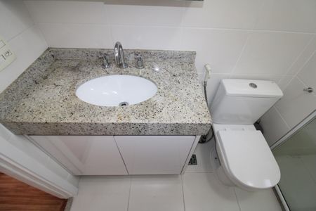 Apartamento à venda com 72m², 2 quartos e 1 vagaBanheiro