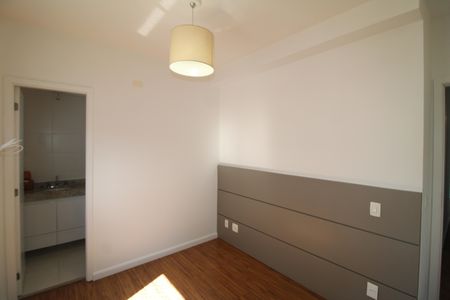 Apartamento à venda com 72m², 2 quartos e 1 vagaSuíte