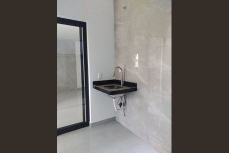 Casa à venda com 3 quartos, 92m² em Jardim Marambaia II, Jundiaí