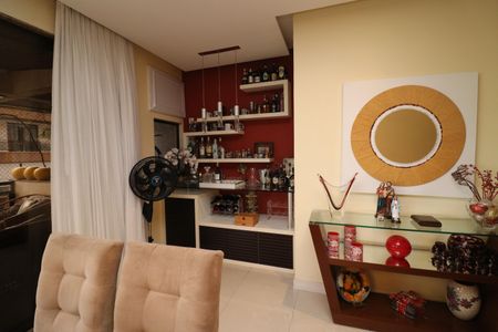 Apartamento à venda com 154m², 4 quartos e 2 vagasSala