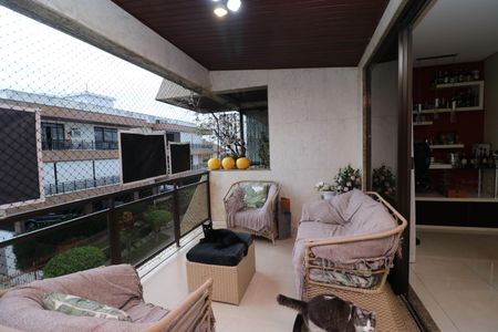 Apartamento à venda com 154m², 4 quartos e 2 vagasSacada Gourmet