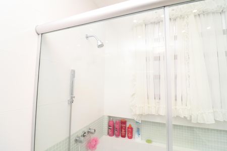 Apartamento à venda com 154m², 4 quartos e 2 vagasBanheiro da Suíte