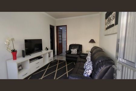 Casa à venda com 270m², 2 quartos e 5 vagas