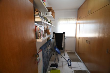 Apartamento à venda com 135m², 3 quartos e 1 vagaQuarto de Serviço