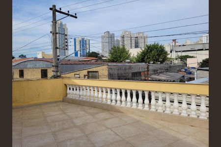 Casa à venda com 326m², 3 quartos e 2 vagas Casa à venda com 326m², 3 quartos e 2 vagasVaranda