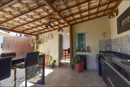 Apartamento à venda com 165m², 4 quartos e 2 vagasÁrea da Cobertura