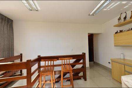 Apartamento à venda com 165m², 4 quartos e 2 vagasSala Cobertura
