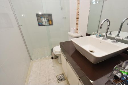Apartamento à venda com 165m², 4 quartos e 2 vagasBanheiro da Suíte