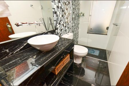 Apartamento à venda com 165m², 4 quartos e 2 vagasBanheiro Cobertura