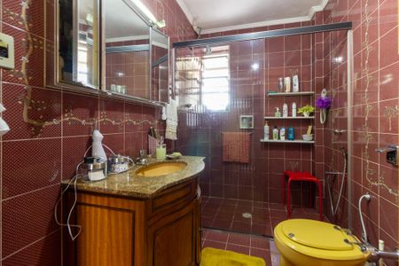 Apartamento à venda com 136m², 3 quartos e 1 vaga Apartamento à venda com 136m², 3 quartos e 1 vagaBanheiro 2