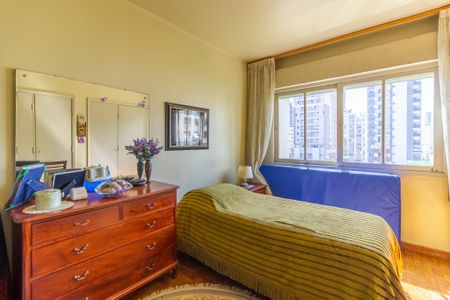 Apartamento à venda com 136m², 3 quartos e 1 vaga Apartamento à venda com 136m², 3 quartos e 1 vagaQuarto 1