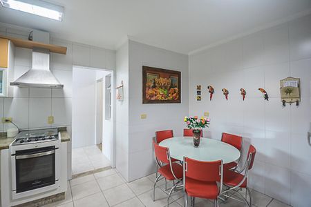 Apartamento à venda com 112m², 2 quartos e 2 vagas Apartamento à venda com 112m², 2 quartos e 2 vagasCozinha